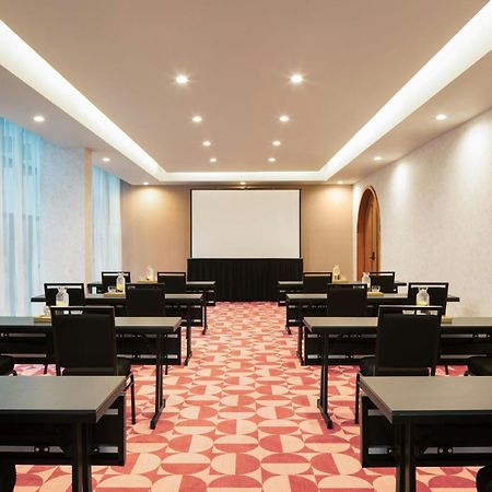 Honeyrose Hotel, Montreal, A Tribute Portfolio Hotel Exteriör bild Meeting room