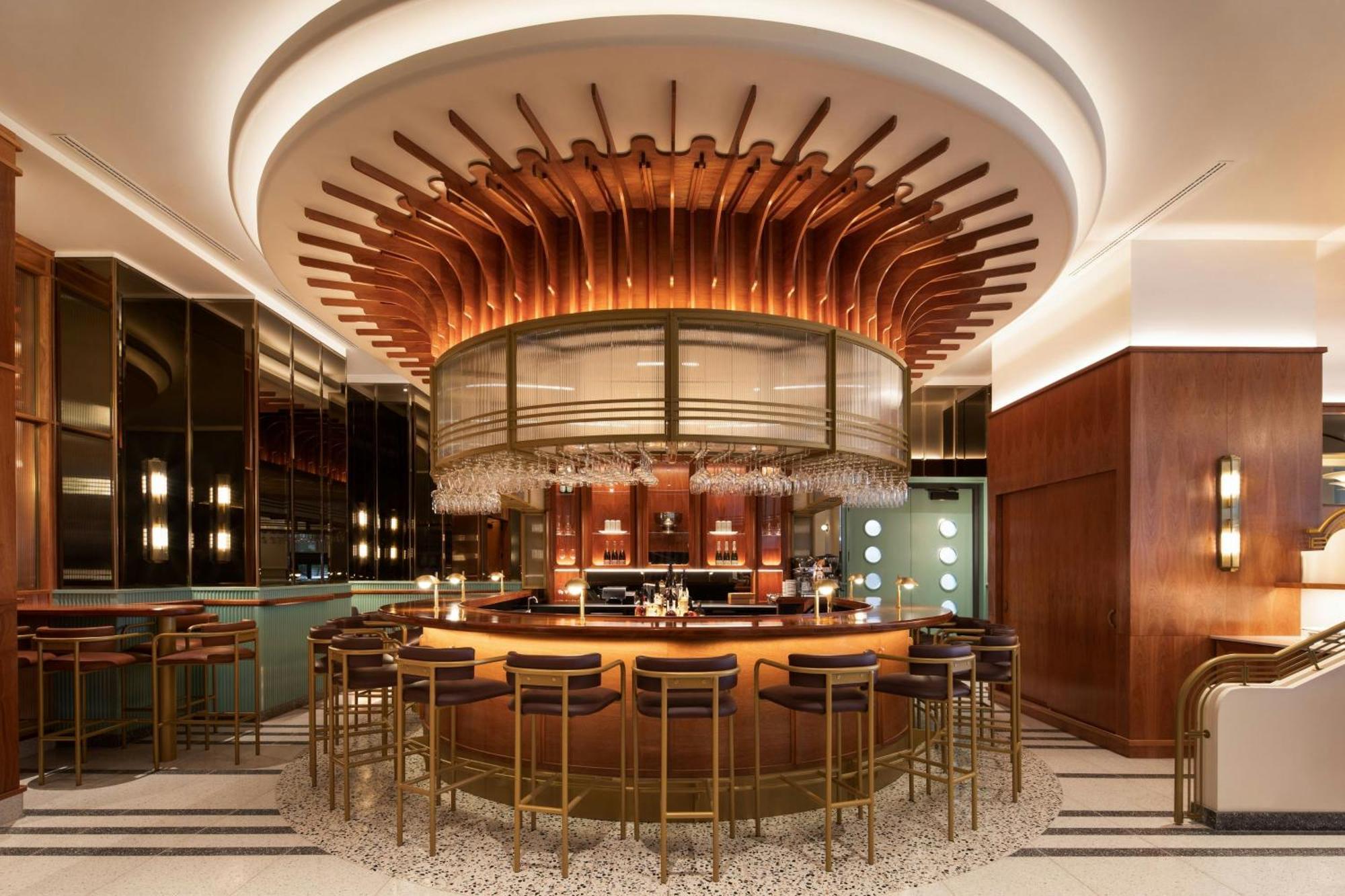 Honeyrose Hotel, Montreal, A Tribute Portfolio Hotel Exteriör bild The bar at the London Edition